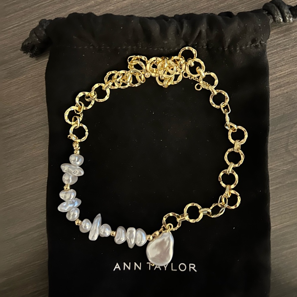 Ann Taylor Gold Chain Necklace with Pearls